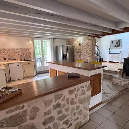 Holiday home L'ermitage De Meyriat Brenod