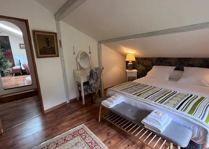 Hébergement de vacances L'ermitage De Meyriat *