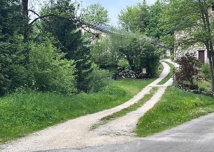 L'ermitage De Meyriat Hébergement de vacances Brenod